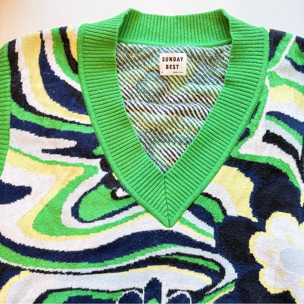 Sunday Best Men's Green Patterned Sweater